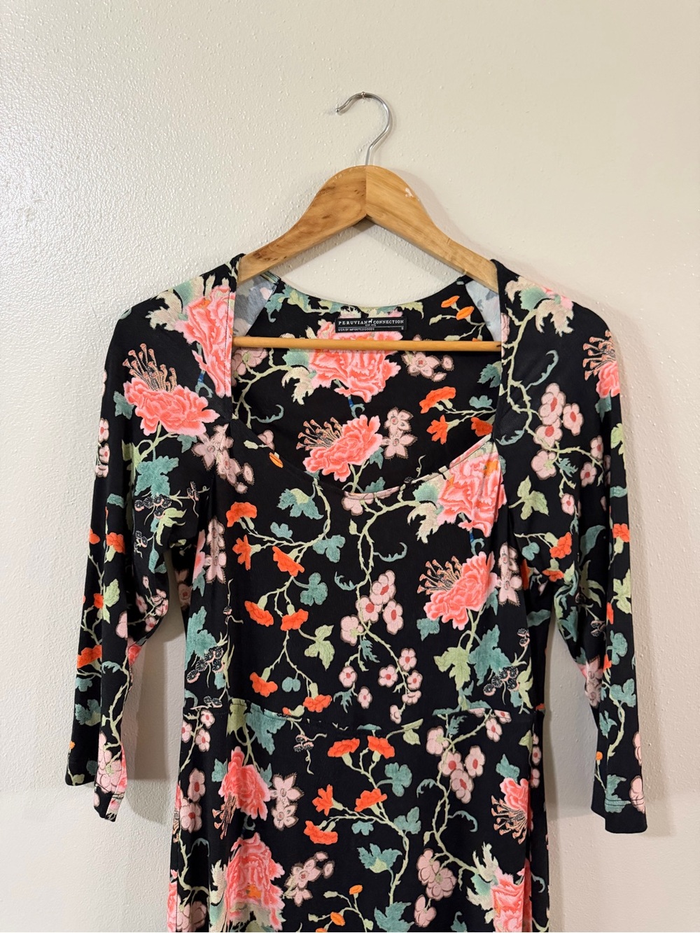 Peruvian Connection | Stella Floral Cocktail Dress, small - Picture 4 of 16